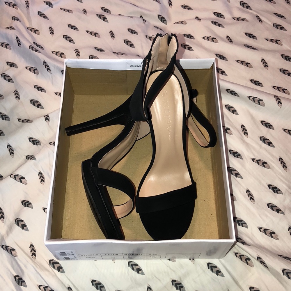 Black Platform Sandals